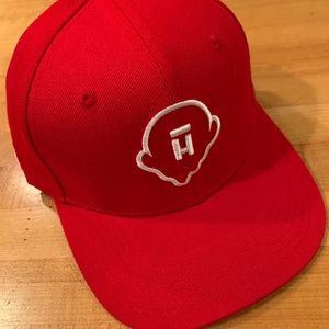 Halo top fitted baseball cap